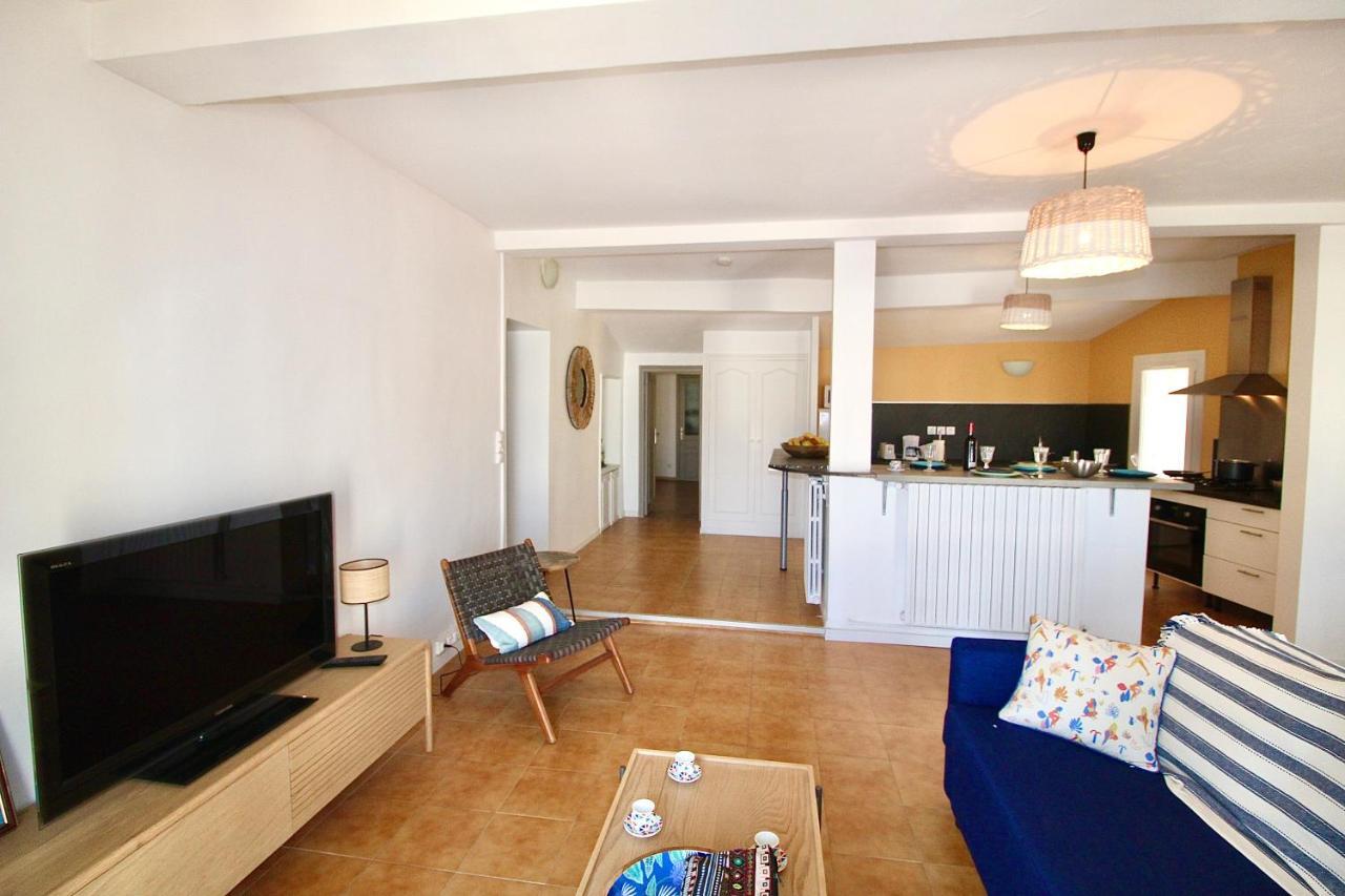 Grand Appartement Avec Vue Sur Quai Sete Luaran gambar